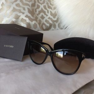 Tom Ford cat eye sunglasses
